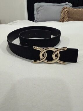 White House Black Market Black Suede Denim Belt Gold Interlocking Buckle WHBM M